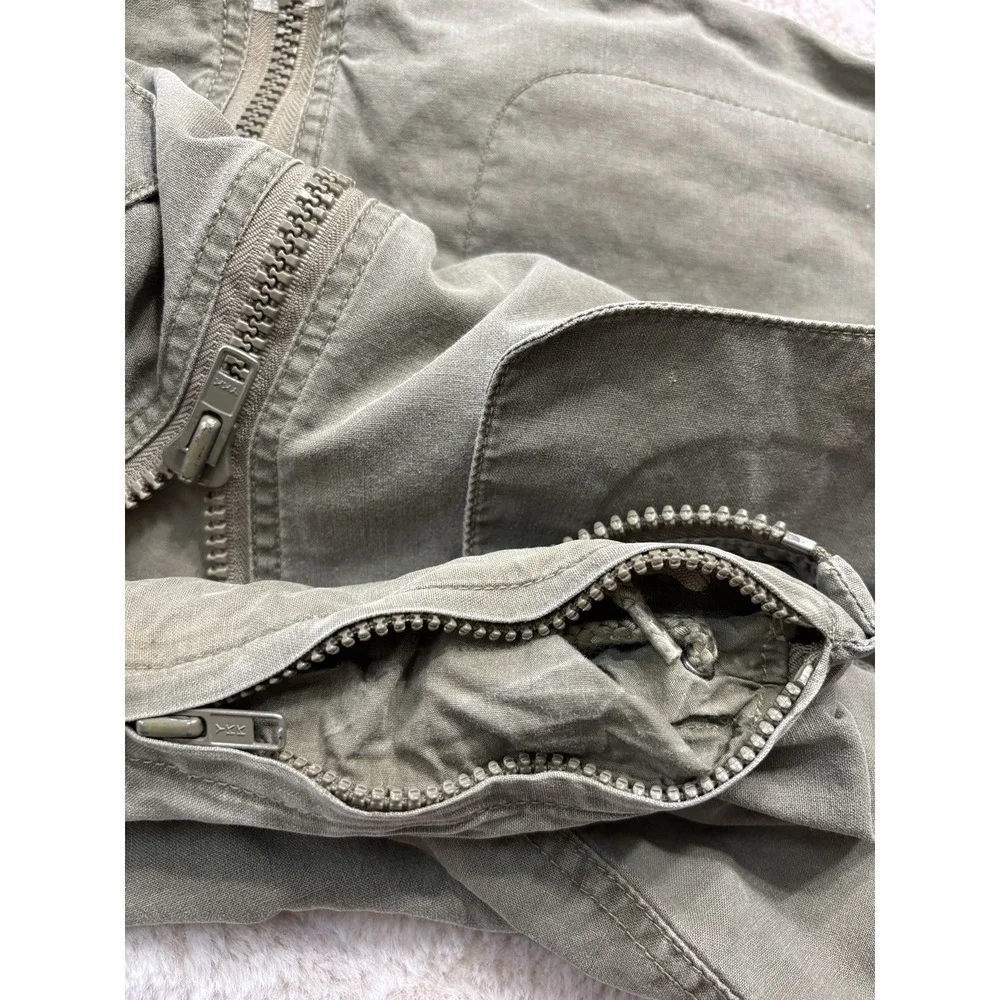 Vintage‎ Safari Vest Olive Green Mens XL Khaki Photographer Stowaway Hood Pack